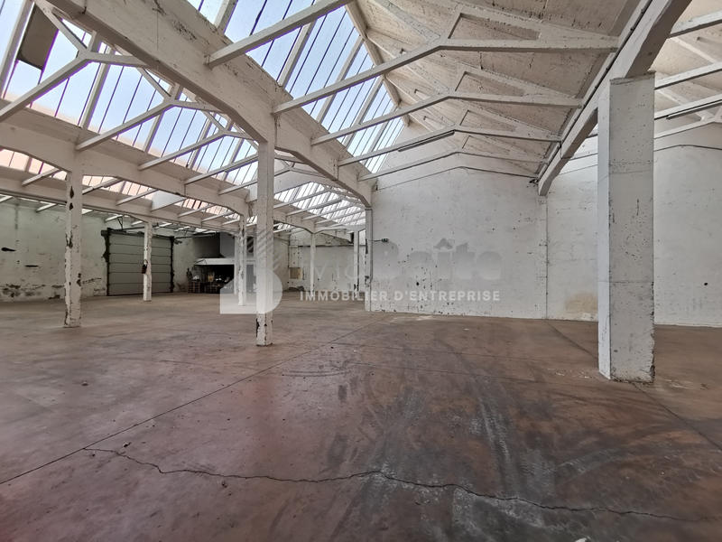 Local d'activités - 2 450 m² - 1 pièce