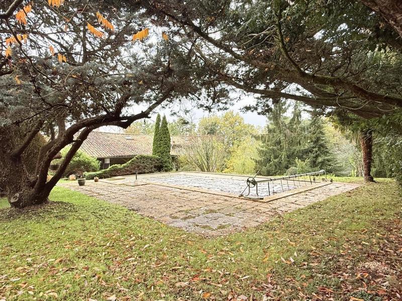 Maison - 142 m² - 5 pièces