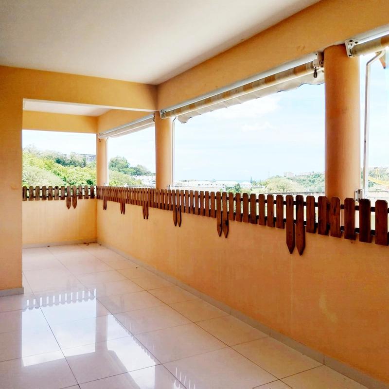 Appartement - 160 m² - 4 pièces