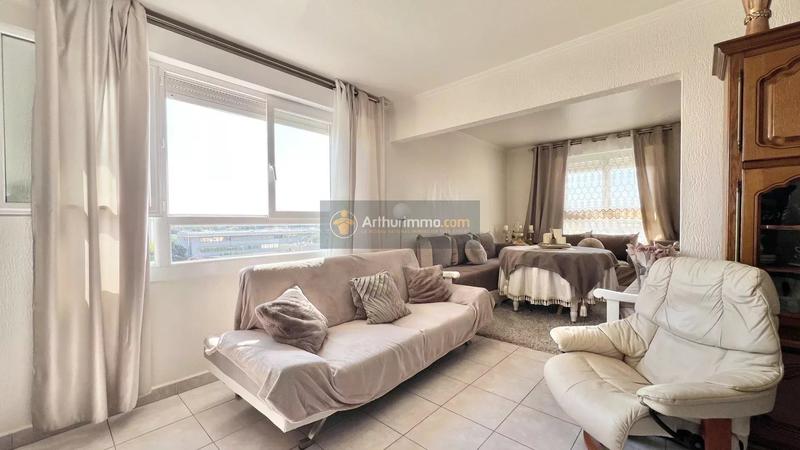 Appartement - 82 m² - 5 pièces