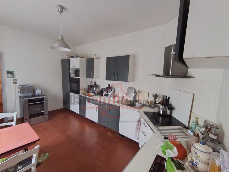 Propriété - 565 m² - 22 pièces