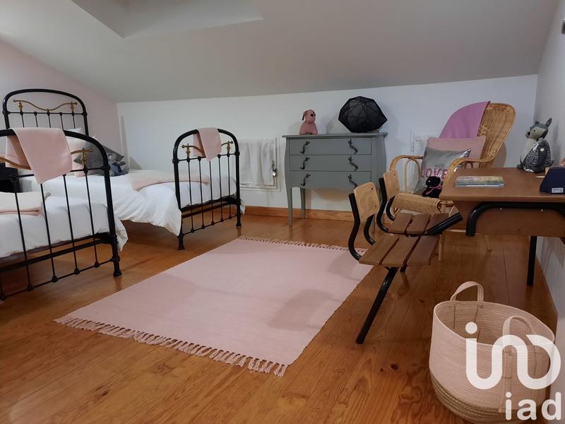 Maison - 263 m² - 8 pièces