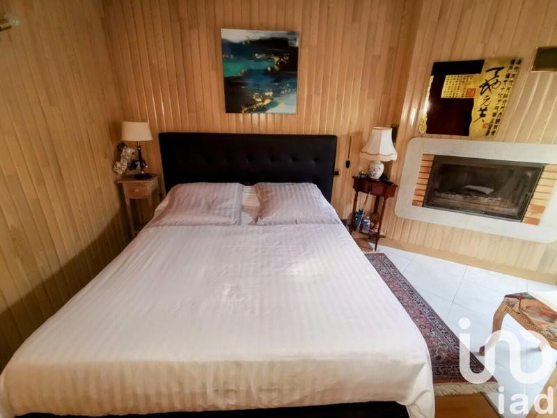 Maison de maîtres - 250 m² - 10 pièces