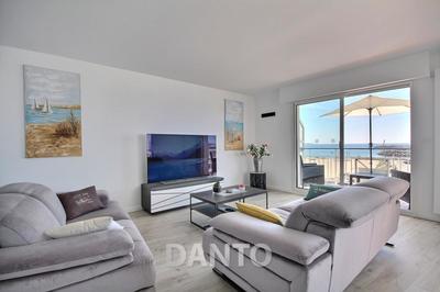 Appartement - 81 m² - 3 pièces