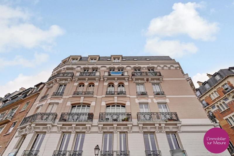 Appartement - 98 m² - 4 pièces