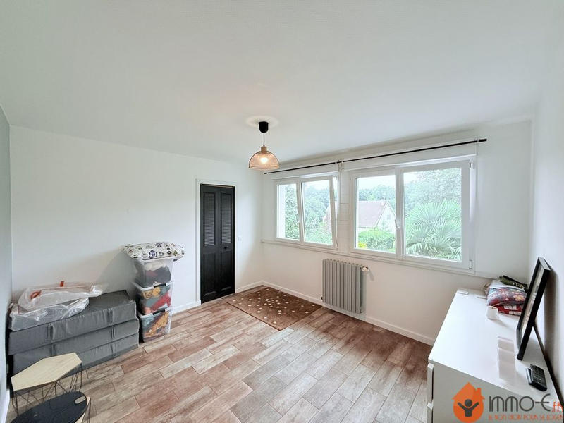 Maison - 121 m² - 5 pièces