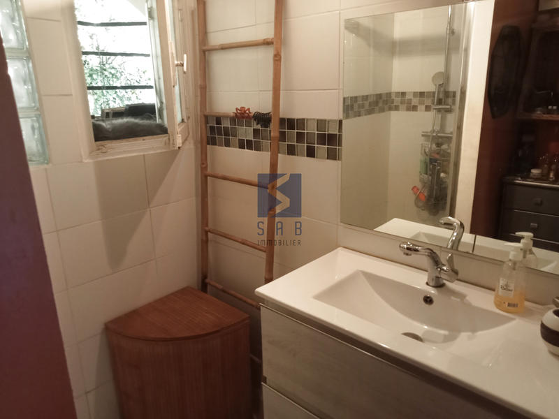 Maison - 210 m² - 9 pièces