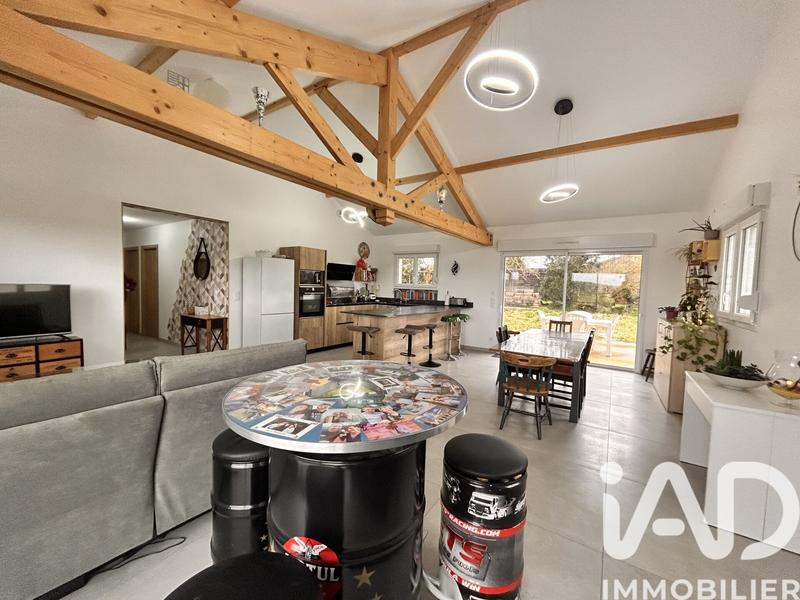 Maison - 100 m² - 5 pièces