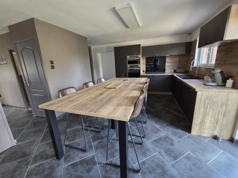 Pavillon - 142 m² - 8 pièces