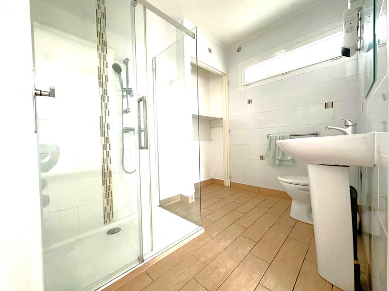 Maison - 231 m² - 10 pièces