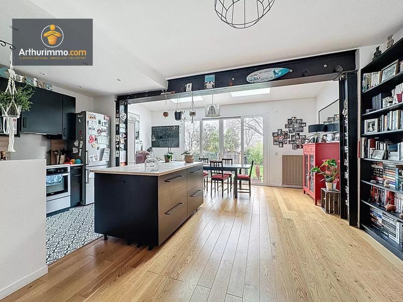 Maison - 115 m² - 6 pièces