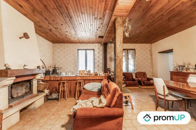 Maison - 140 m² - 5 pièces