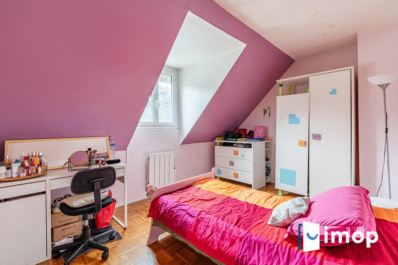 Maison - 136 m² - 5 pièces