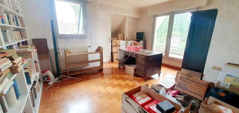 Maison - 190 m² - 6 pièces