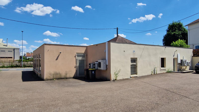 Local d'activité / Entrepôt - 160 m² - 2 pièces