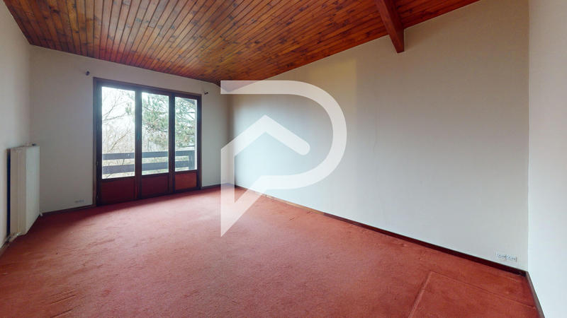 Maison - 339 m² - 12 pièces