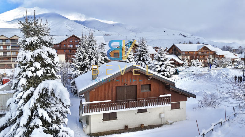 Châlet - 105 m² - 4 pièces