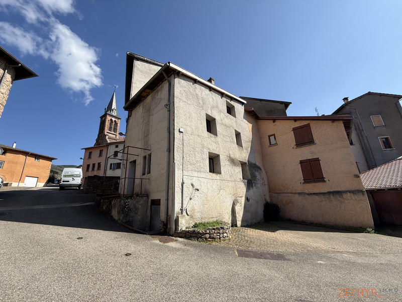 Maison ancienne - 70 m² - 4 pièces