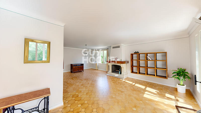 Maison - 131 m² - 6 pièces