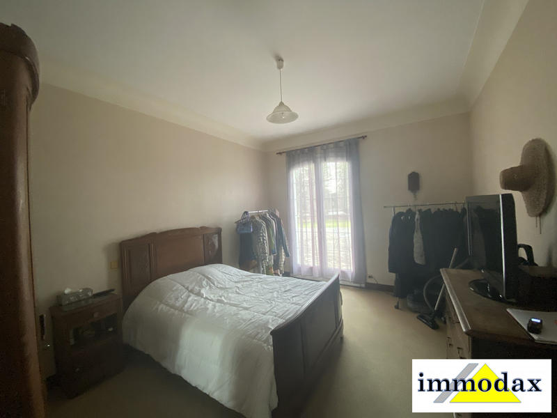 Maison - 450 m² - 10 pièces