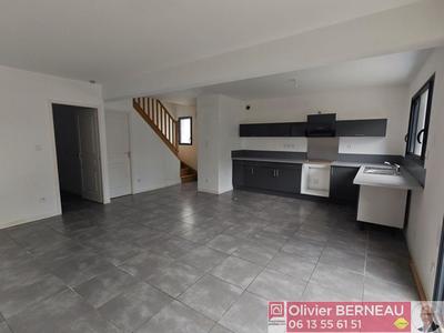 Maison - 85 m² - 5 pièces