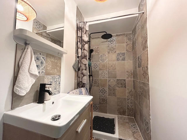 Maison - 198 m² - 7 pièces