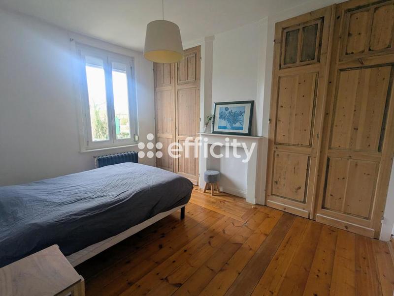 Maison - 161 m² - 6 pièces