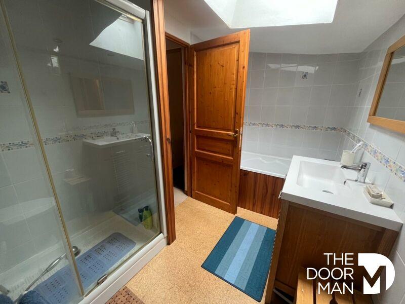 Maison de maîtres - 310 m² - 10 pièces