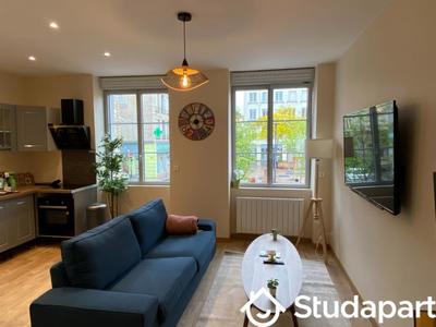 Chambre - 12 m² - 1 pièce