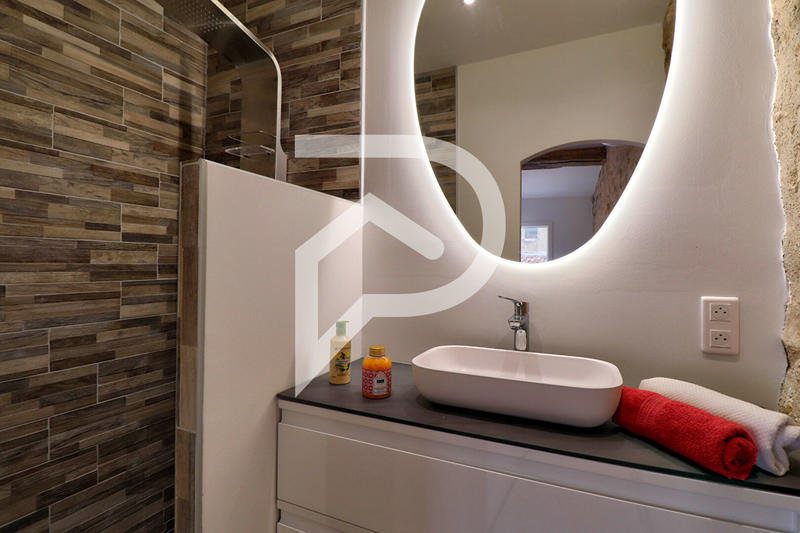 Maison de village - 110 m² - 5 pièces