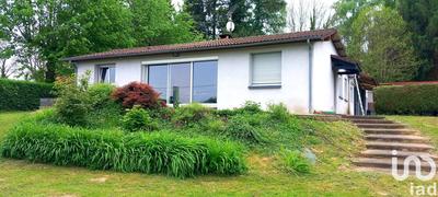 Maison - 195 m² - 9 pièces