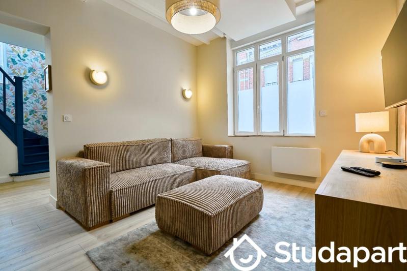 Chambre - 10 m² - 1 pièce