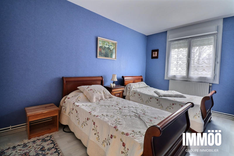 Appartement - 93 m² - 4 pièces