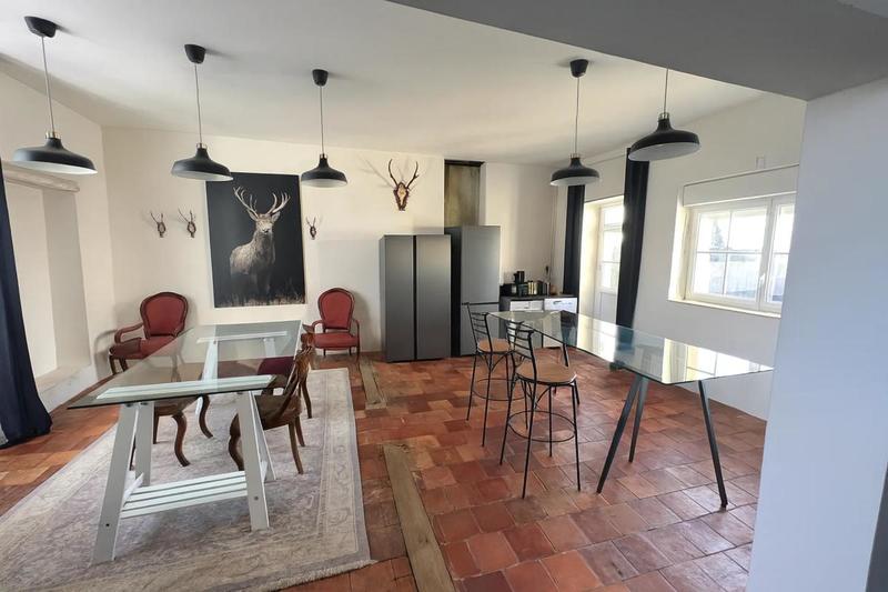 Maison - 180 m² - 5 pièces