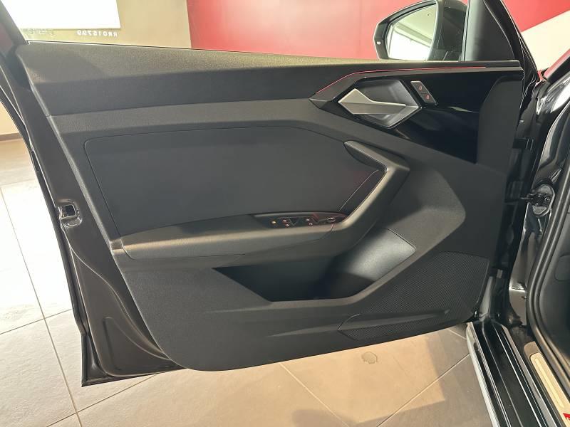 Audi A1 sportback 30 Tfsi 110 ch s tronic 7 s line