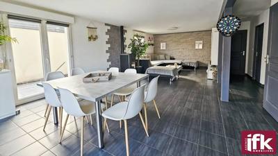 Maison - 112 m² - 5 pièces
