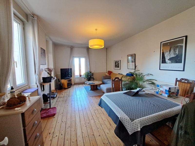 Maison de ville - 125 m² - 7 pièces