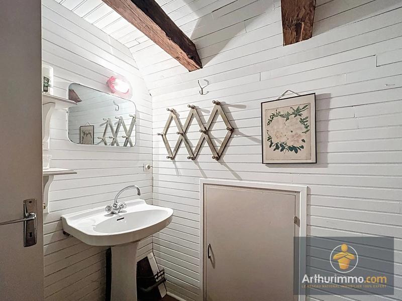 Appartement - 220 m² - 6 pièces