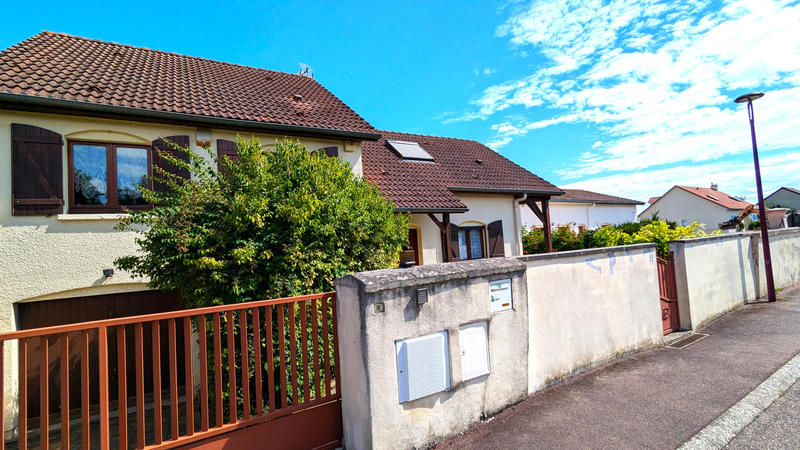Maison - 130 m² - 5 pièces