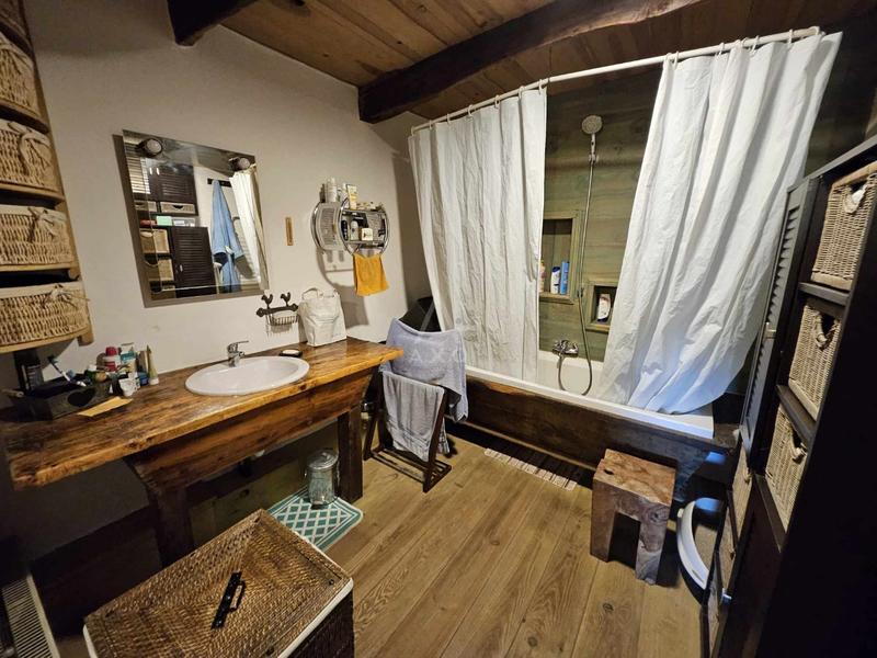 Maison - 102 m² - 4 pièces