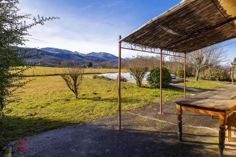 Maison - 166 m² - 7 pièces