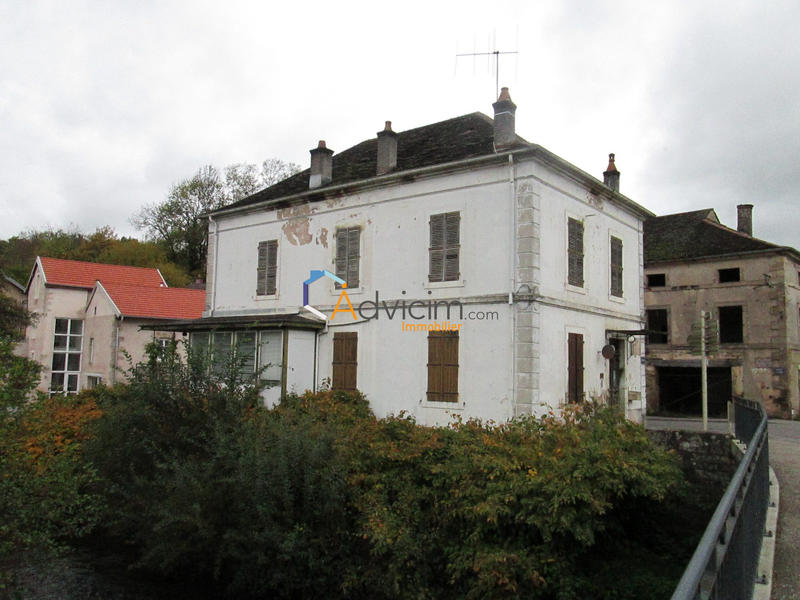 Maison ancienne - 220 m² - 10 pièces