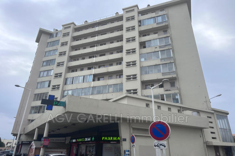 Appartement - 100 m² - 5 pièces