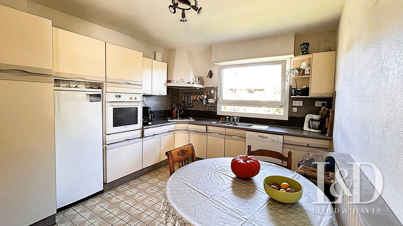 Maison - 136 m² - 7 pièces