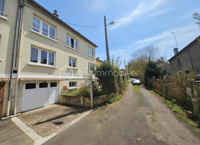 Maison - 70 m² - 5 pièces