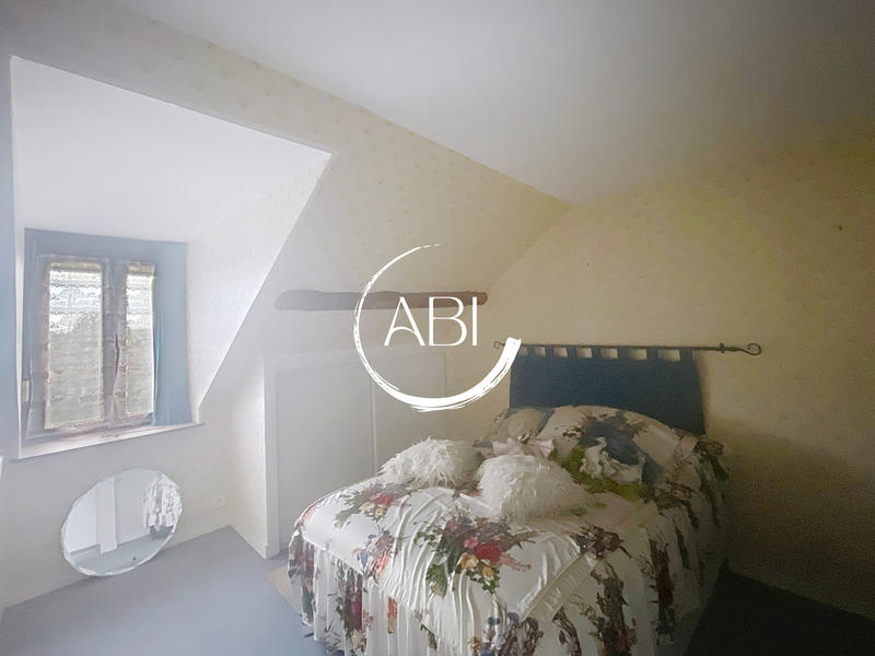 Maison - 105 m² - 5 pièces