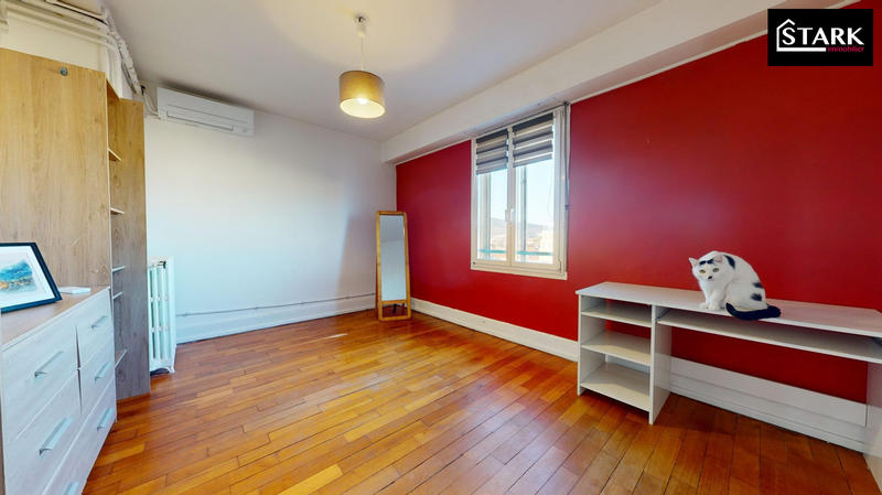 Appartement - 76 m² - 4 pièces