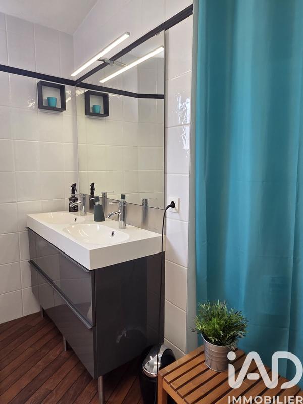 Maison - 255 m² - 6 pièces