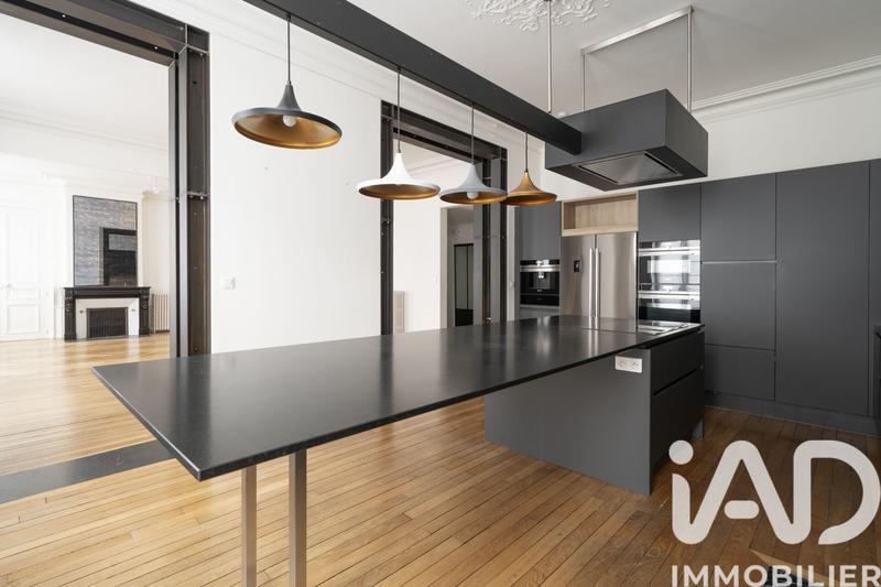 Duplex - 305 m² - 10 pièces