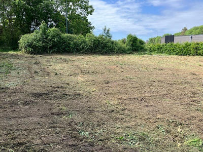 Terrain - 700 m²